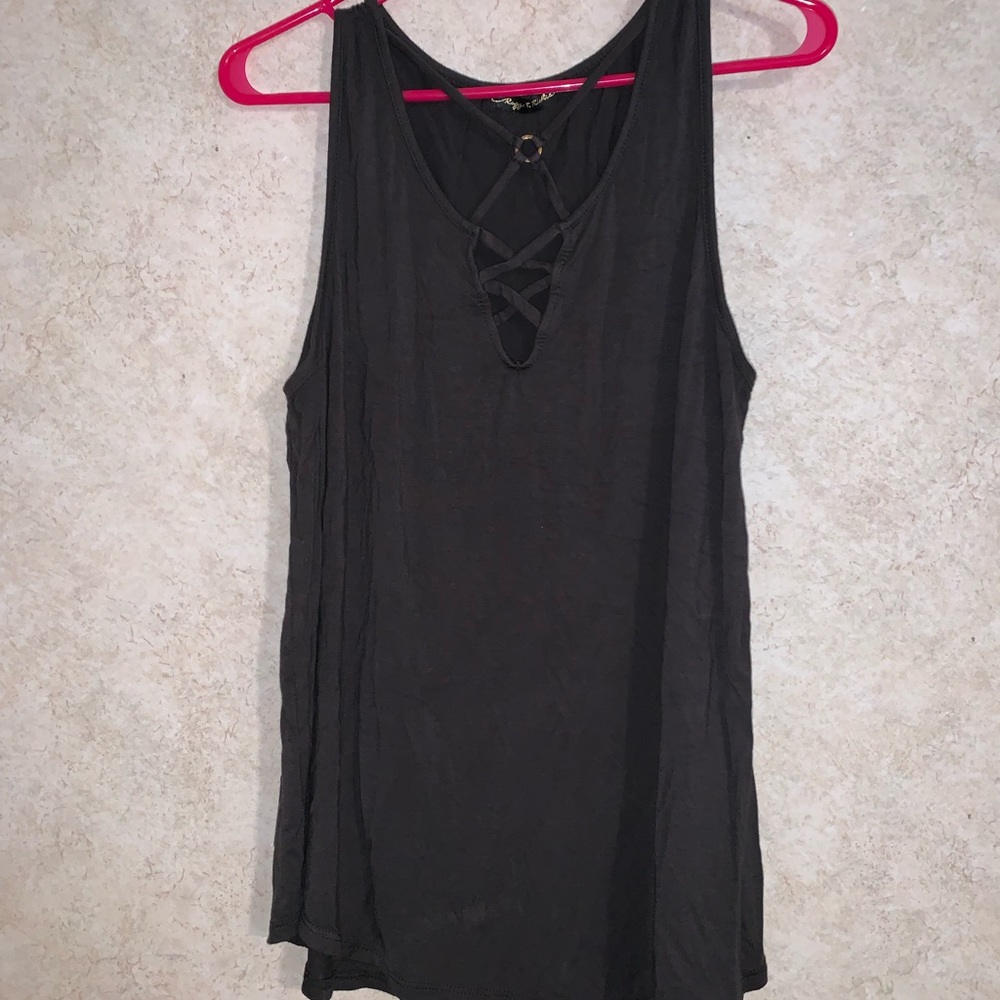 Rags 2 Riches Peek A Boo Shirt Cage